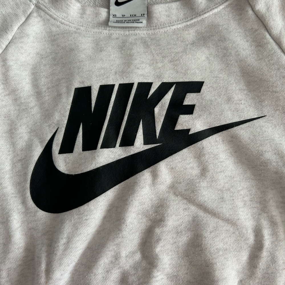 Nike Gray Sweatshirt - Birch Heather